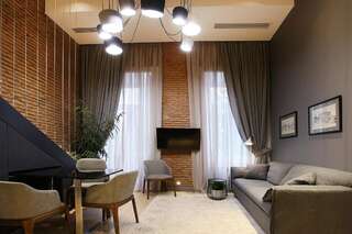 Апарт-отели Paskunji Residence Тбилиси Семейный люкс-11